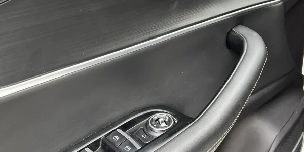 5b49275d-44e0-4e86-bef3-c1c4059da983